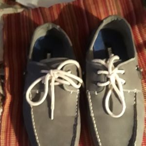 Mens shoes